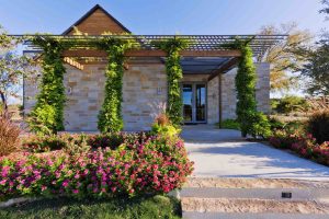 energy-efficient-home-exterior-2023-11-27-05-22-12-utc_11zon.jpg